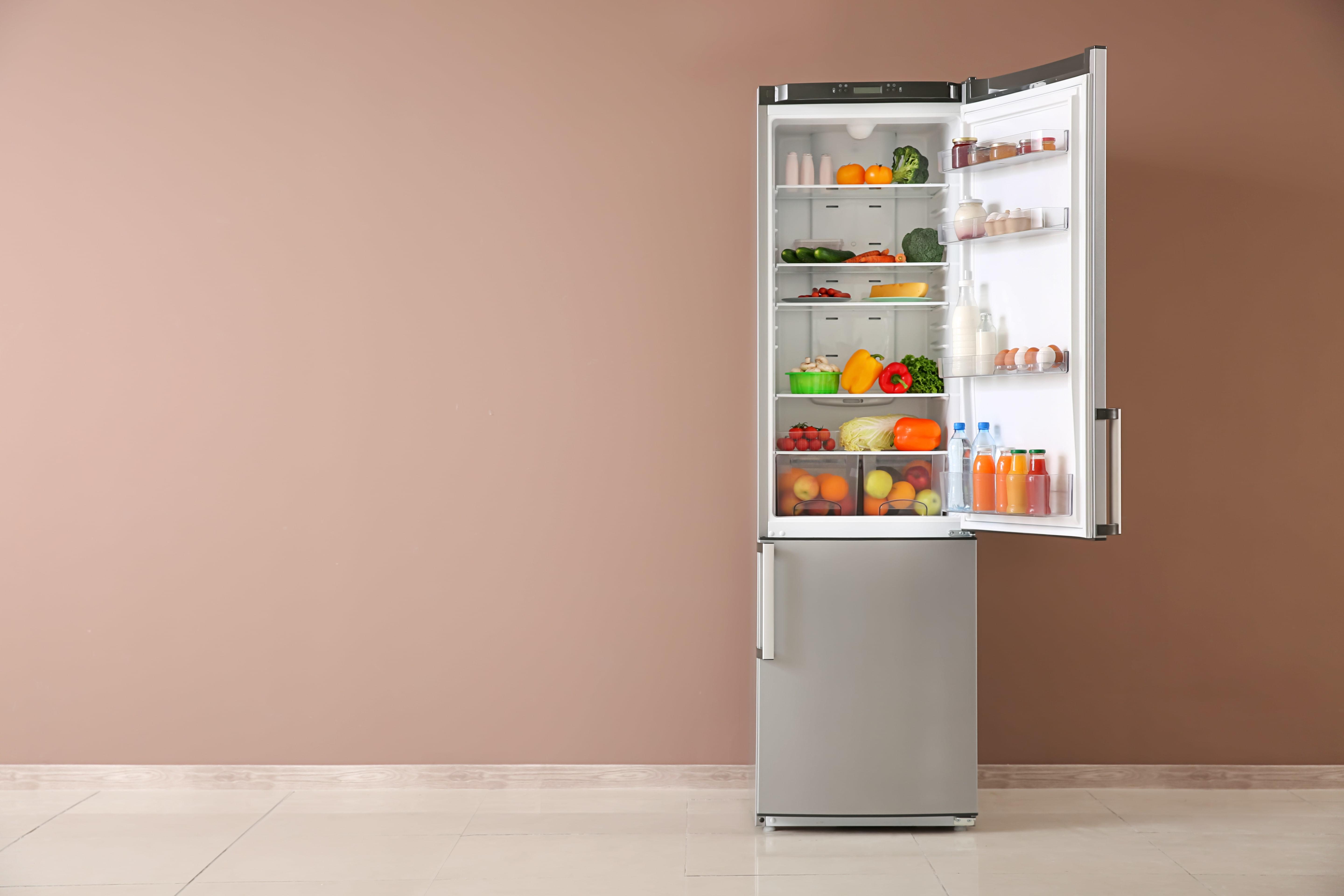 【簡単＆効率的に！】面倒な冷蔵庫の掃除を楽に終わらせる方法をご紹介！
