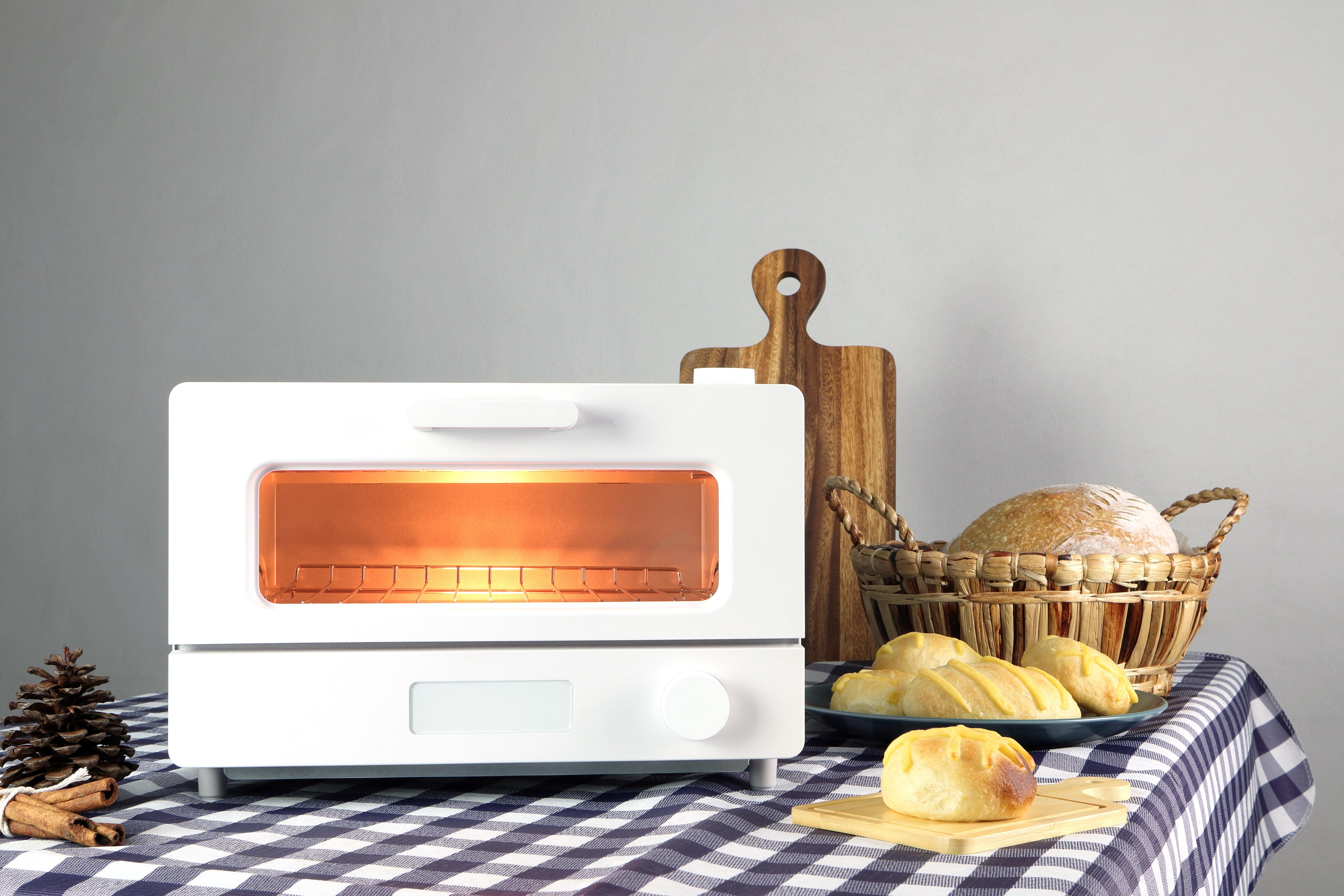 【焦げ付きとサヨナラ！】オーブントースターを「重曹」で掃除する方法を詳しく解説！
